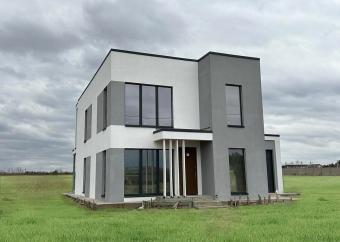 СІП Хайтек 164 м кв 139