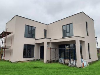 Будинок Хай-тек площею 154 м2 з СІП панелей у Львівській області с.Малехів 197