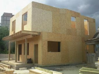 Канадський будинок, стіни і перекриття з сіп панелей, дах кроквяна з утепленням 4